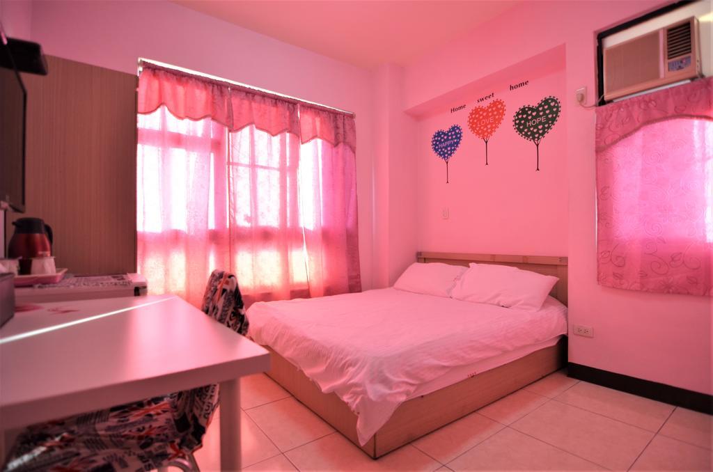 Love Fengchia Taichung Buitenkant foto